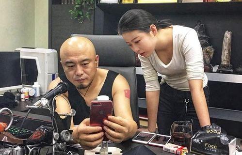 保定爆料主播事件最新,真相发酵，网络舆论漩涡中的道德拷问  第2张