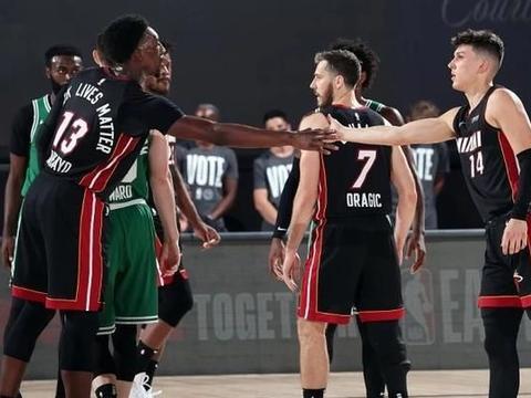 湖人近期爆料新闻视频下载,揭秘球队内部动态与关键决策  第1张